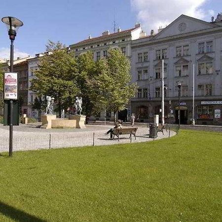Hostel Junior Prague Luaran gambar