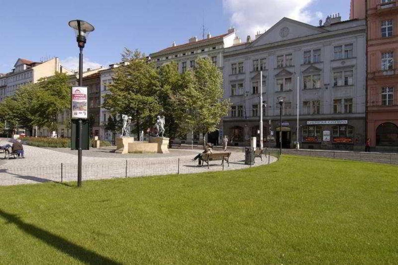 Hostel Junior Prague Luaran gambar