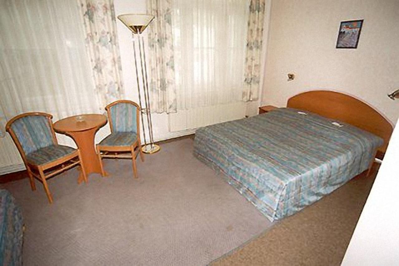 Hostel Junior Prague Luaran gambar